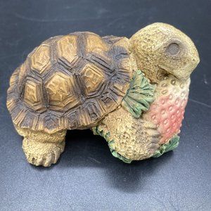 Stone Critters Figurine Turtle With Strawberry SCB-058